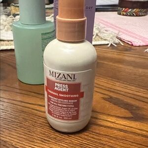 SOLD-Mizani Press Agent Thermal Smoothing Serum - Cream